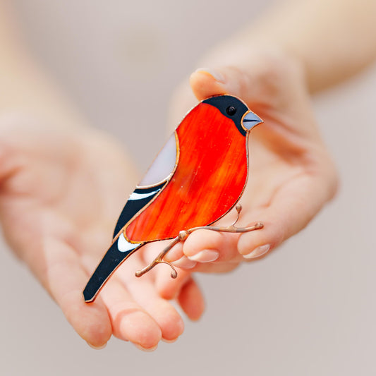 Bullfinch Stained Glass Magnet – Handmade Bird Refrigerator Decor & Gift
