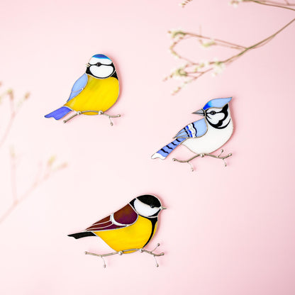 Blue Jay Stained Glass Magnet – Handmade Bird Refrigerator Decor & Gift