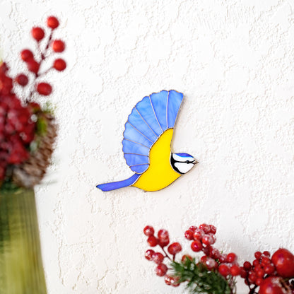 Flying Tit Stained Glass Magnet – Handmade Bird Refrigerator Decor & Gift